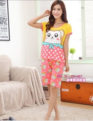 探尋最實惠的服裝批發渠道 從工廠到地攤的幾元服裝采購指南